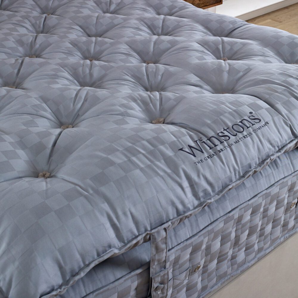 pocket spring mattress, handmade mattress tufting, luxury mattress