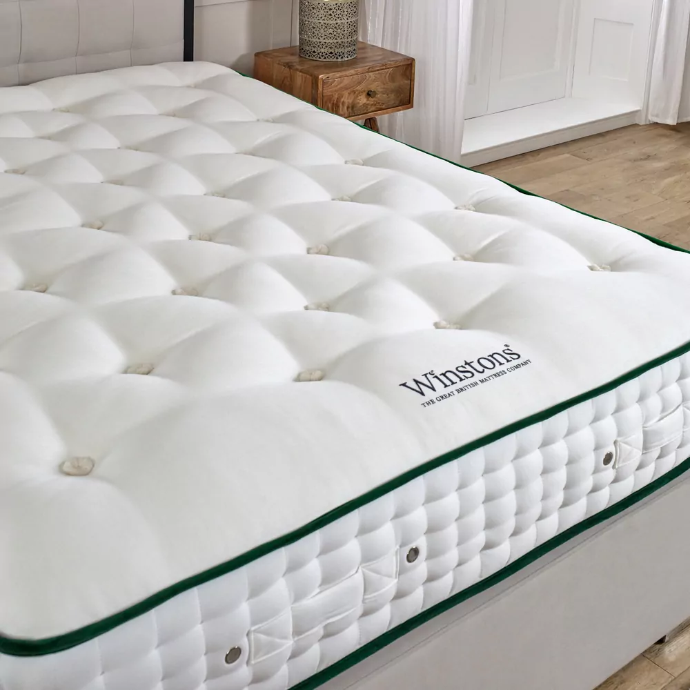 pocket spring mattress, handmade mattress tufting, luxury mattress